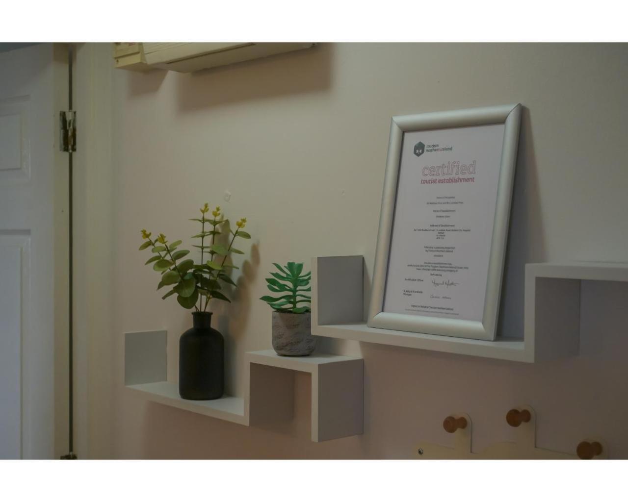 Central Belfast Apartments Jubilee Heights ภายนอก รูปภาพ