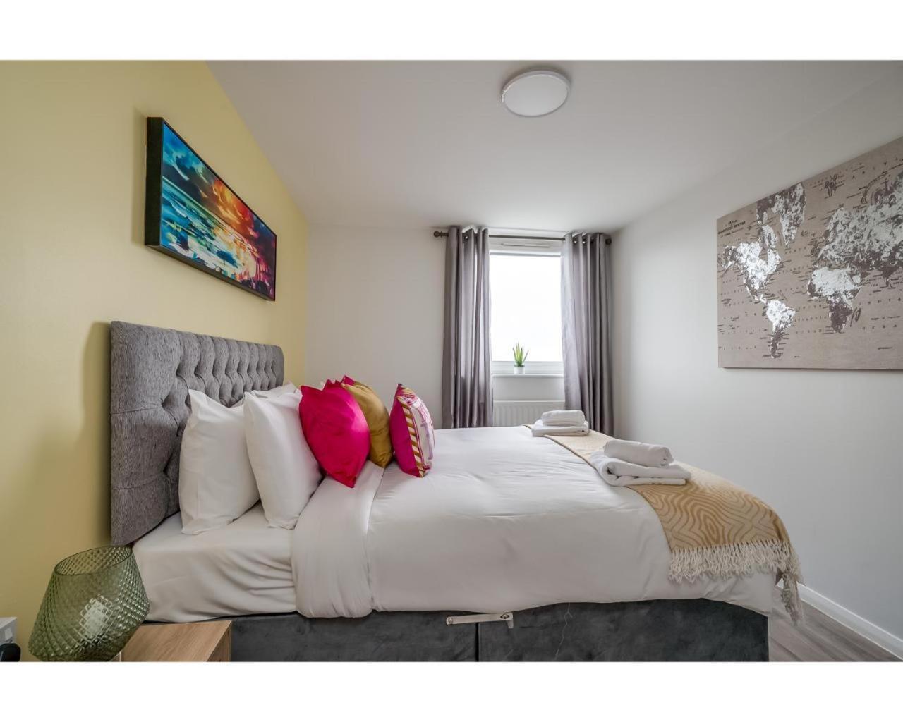 Central Belfast Apartments Jubilee Heights ภายนอก รูปภาพ